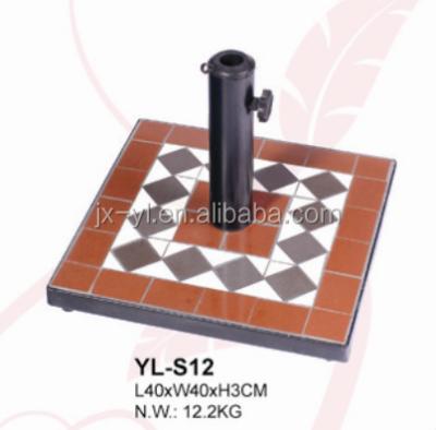 China Modern weather resistant factory customization of style square mosaic tile cement umbrella base piece for sale