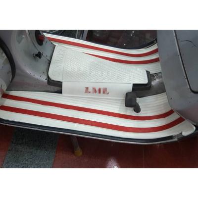 China Custom Fit Motorcycle Accessories Floor Mat Factory Wholesale Rubber Foot Floor Mat For Vespa 125 PE 150 200 PX for sale