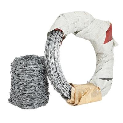 China Iron Wire 14 Gauge Galvanized Barbed Wire / Plastic Barbed Wire In High Quality for sale