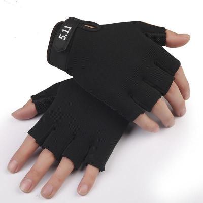 China Weightlifting Breathable Cross Anti-skid Gym Workout Exercise Gloves Breathable Fitness Gloves for sale