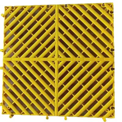 Cina Durable 4S Beauty Store Splicing Plastic Wash Place Drain Grate Garage Floor Mat in vendita