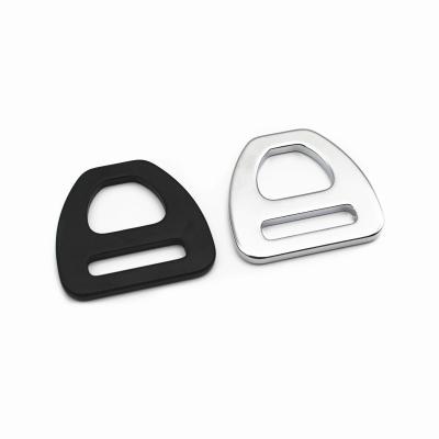 China Customized Logo 20mm/25mm/38mm Customized Aluminum Pet Trunk Strap Accessories Triangle Buckle for sale