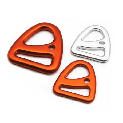 China Personalized 20mm/25mm Aluminum Triangle Pet Chest Strap Accessories High Quality Buckle for sale