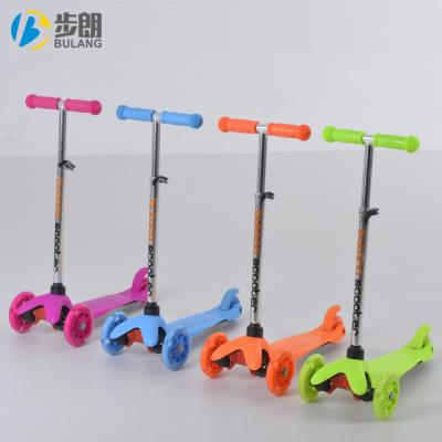 China Safe And Stable Quality Mini Scooter 3 Wheel Kids Scooter Lock Mini Lightweight Foldable Speeder Scooter for sale