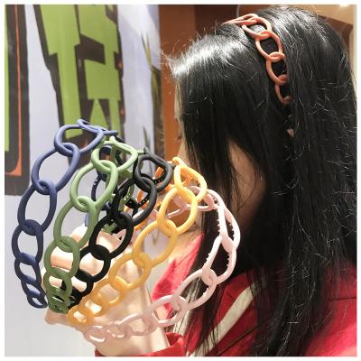 China Fashionable Solid Color Circle Hairband Headbands Resin Sling Hair Accessories Soft Acrylic Wholesale Headwear For Women Girl for sale