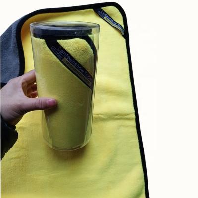 China Ultra Thick And Soft Microfiber 800gsm 40x40cm Stock Spare Car Drying Towel for sale