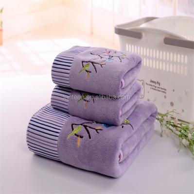 China Walmart Nano Compressed Microfiber Cloth Micro Fleece Bath Towels for sale