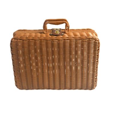 China Europe Rattan Small Suitcase Cute Flower Gift Box Rattan Suitcase For Girls for sale