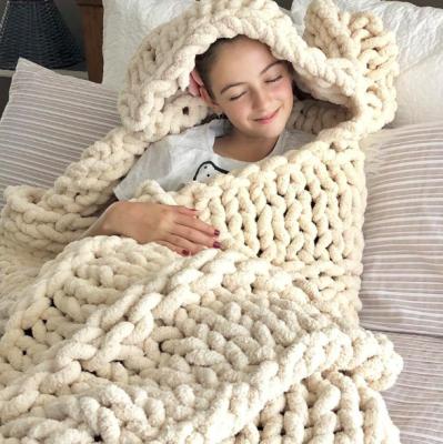 China Free Sample Modern Super Soft Custom Logo Bulky Knitted Blanket for sale