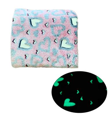 China Anti-pilling 2020 new fashion custom pink flannel fleece throw blanket fairy sticks glow in the dark for sale