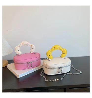 China Waterproof 2022 Clouds Embroidered Heart Box Mini Bag Lucky Cute Kid Purse For Little Girls Girl Bag And Purse Bags For Girl Purse for sale