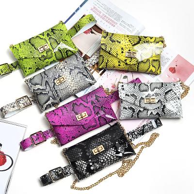 China 2021 Water Proof Fashion Women Waist Sling Bags Wholesales Handbags Luxury Custom Made Lady Purse Lady Purse PVC Snakeskin Women Belt Bag chain for sale