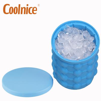 China Viable Hot Selling Space Refrigerator Ice Ball Maker Silicone Portable Backup Ice Bucket for sale