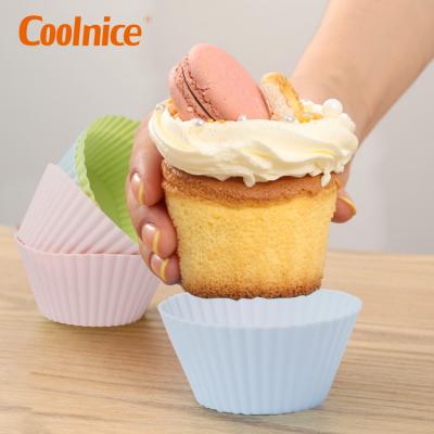 China Sustainable Silicone Muffin Baking Cups Cupcake Liners Silicone Muffin Cups for sale