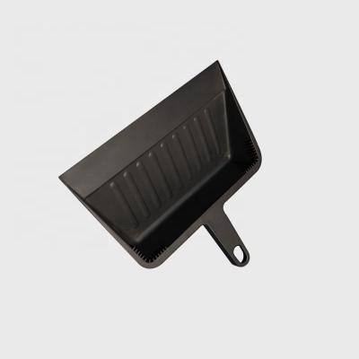 China Household Cleaning Dust Resistant Plastic Pan 12