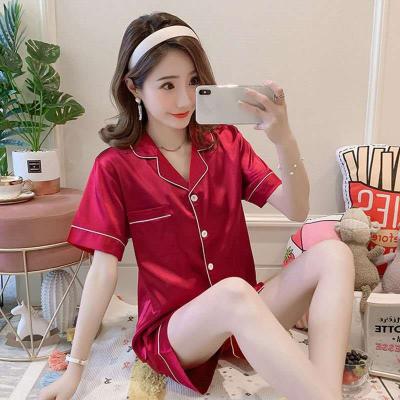 China 2022 Summer Short Sleeve Cardigan Sleepwear Female Silk Sleepwear Women's Breathable Two-piece Pajama Set Suit Wholesale for sale