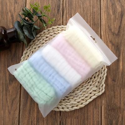 China Anti-Static Manufacturers Refine 5 Color Weave Cotton Wash Cloth Set Face Towels Square Towel Gift Bag Packed for sale