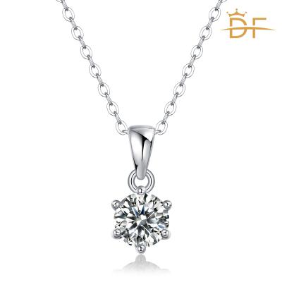 China FASHIONABLE white silver moissanite six claw women Diamond Pendant Necklaces Jewelry for sale