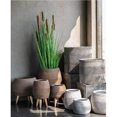 China Low Moq Eco - Friendly Outdoor Concrete Flower Pots And Large Outdoor Planters Flower Pots For Plants Flower Pots for sale