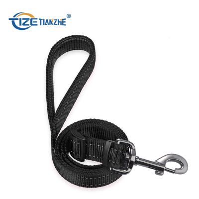 China Viable Various Colors Wholesale Dog Leash High Quality Reflective Nylon Comfort Dog Leash for sale