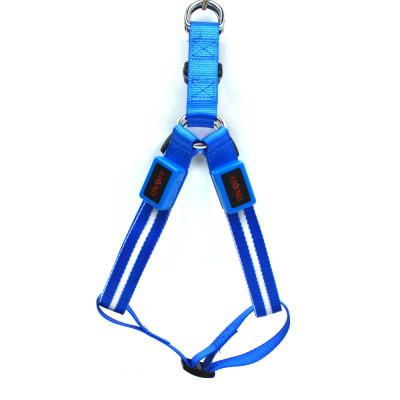 China New Product Viable Good Quality Pet Dog Harness TZ-PET6105 LED Flashing Dog Product For Retailers for sale