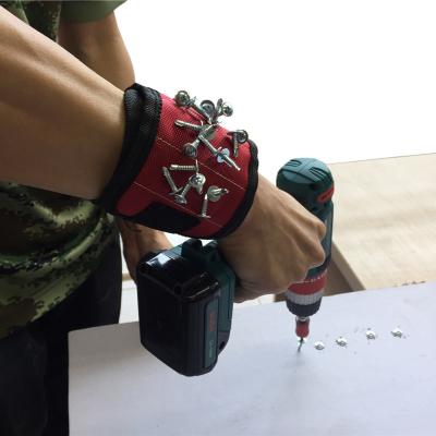 China Pick Magnetic Screw Wristband Strap Holder for Screws and Nails for sale