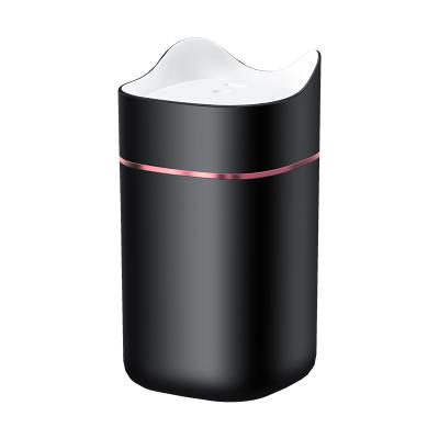 China High Quality USB Household Small Portable Columnar Humidifier Wholesaler for sale