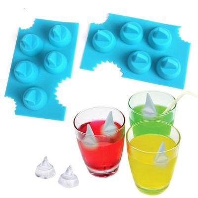 China DUMO Tray Maker Food Grade Silicone Shark Fin Viable Ice Cube For Whiskey Wine Silicone Mold Freeze Maker for sale