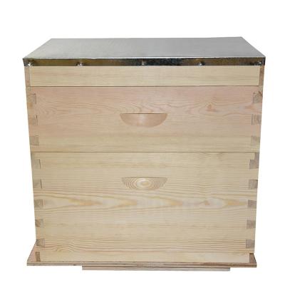 China Australian Beekeeping Benefitbee pinus sylvestris 8 wooden frames hive for beekeeping for sale