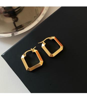 China Vintage Street Earrings Snap Simple Commuter Brass Geometric 18k Temperament Plated Square Earrings for sale