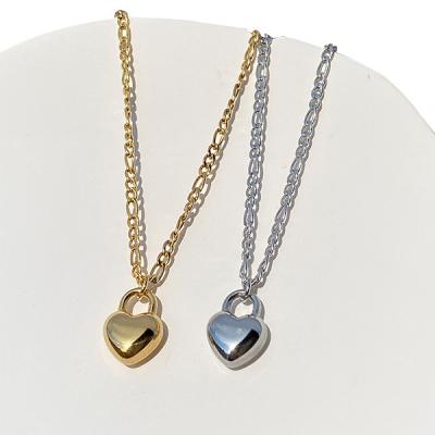 China 2021 Summer New Fashion Jewelry Love Clavicle Chain Stainless Steel Heart Shaped Necklace for sale