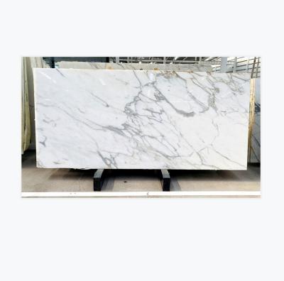 China Modern Natural Italian Calacatta White And Calacatta Gold Marble Slabs With Bookmatched Veins For Hotel Flooring for sale