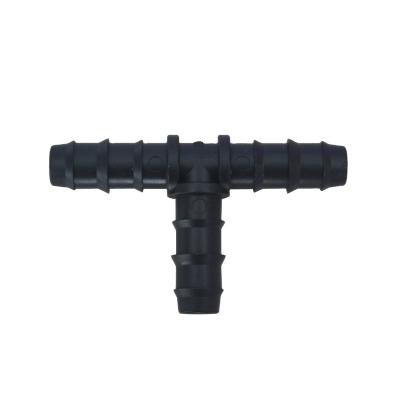 China Agriculture Irrigation Irrigation Drip Pipe Fitting Tee Connector For Garden Irrigation System for sale