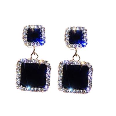 China Environmentally Friendly Square Wedding Statement Earrings Women Luxury Rhinestone Earrings Drop Geometric Earrings Statement for sale