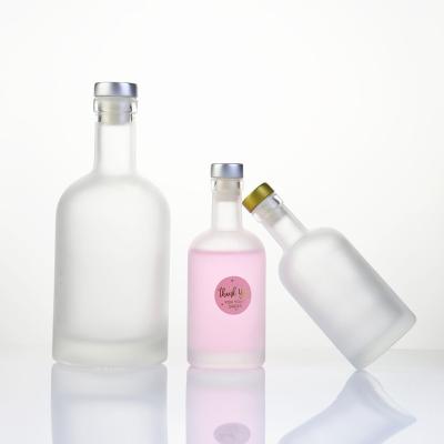 China 100ml 200ml 375ml 500ml Luxury Frosted Glass Juice Wine Bottle With Wooden Clear Lid for sale