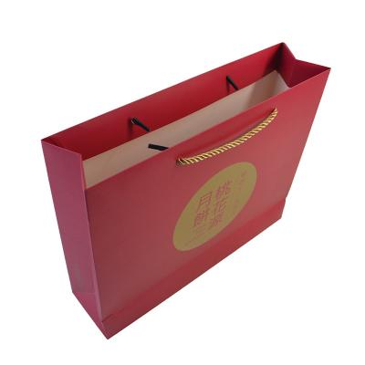 China Wholesales Manufacturer Recyclable Waterproof Holographic Biodegradable Paper Bag For Clothes for sale