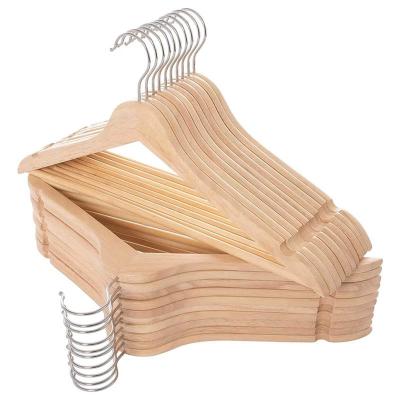 China Modern/ Classic/ Luxury / Wholesale High Quality Supermarket Amazon Wood Clothes Hangers For Garment Display for sale