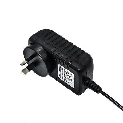 China 12V 2A Plastic Power Adapter 24W Switch Power Supply AC DC Power Adapter for sale