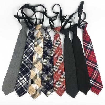 China Eco-friendly Pretied Tie Plaid Materials Fashion Formal Tie With Elastic Neck Strap for sale