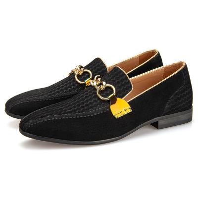 China Massage plus size men's loafers brand suede leather shoes vintage classic slip-on casual shoes men training wedding male stylish shoes for sale