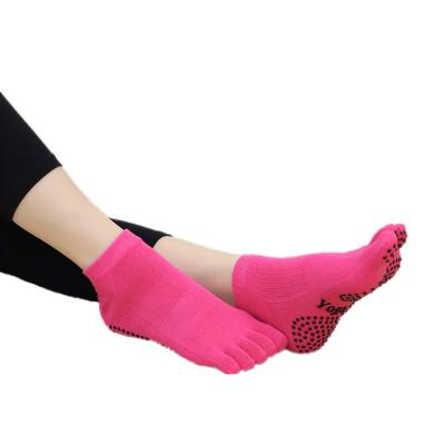 China Non-slip Yoga Socks Breathable Silicone Toe Booties Professional Female Trampoline Sports Fitness Pilates Beginner Yoga Booties Female for sale