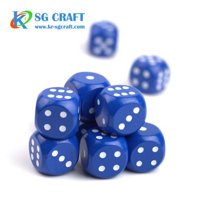 China DND Games In The Running Blank Custom Logo Dnd RPG Game 6 Single Colored Sides 8 Sided Mini Square 14mm Wood 16mm Wooden Dies 8mm for sale