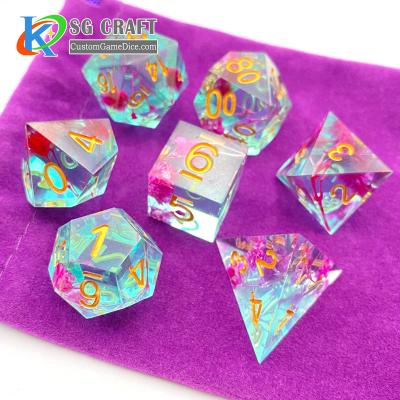 China DND Games High Quality Customized Polyhedron Polyhedron Custom Logo Engraved Dried Flower Cutting Edges Resin Dies Set 7 Pcs With Bag for sale