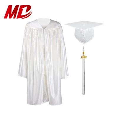 China 100% Polyester Bright White Gown+Cap+Tassels Kindergarten Preschool Graduation Dresses Wholesale for sale