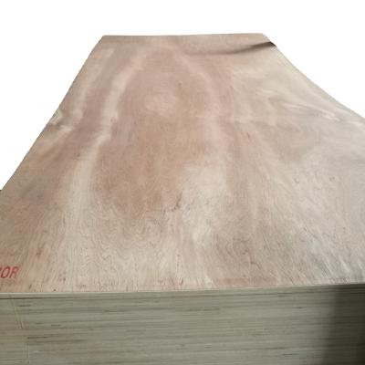 China Modern Commercial Thickness 2.5-18mm Bintangor Okume Plywood With Second Class Grade for sale