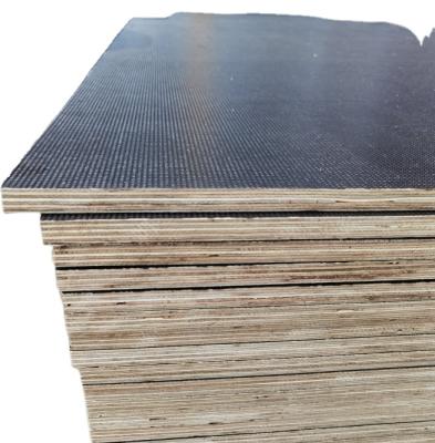 China 12mm Marine Industrial Phenolic Black Anti Slip Film Faced Plywood For Construction for sale