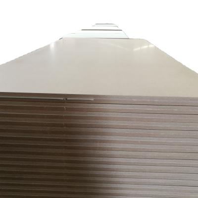 China Waterproof Colored 18mm 4x8 Checked Melamine MDF Board For Decoration for sale