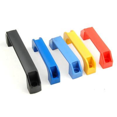 China Modern Plastic Coated Plastic Drawer Cabinet Door Handle Plastic Handle Handle for sale