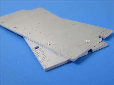 China Taconic RF-60A PCB Mikrowellen-Leiterplatte 50 mil 1,27 mm doppelseitige RF-PCB mit Immersionssilber zu verkaufen