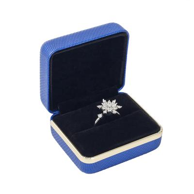 China High Performance Vintage Blue Single Slot Unique Diamond Ring Gift Box Earrings For Proposal Wedding Ceremony Anniversary for sale